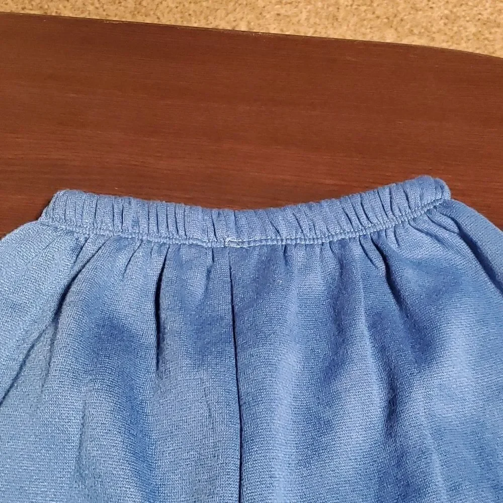 Kids sweatshirt with pants and hoodie